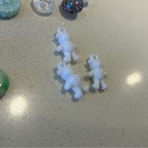 Assorted Bead Variety Pack - Picture 2 of 13